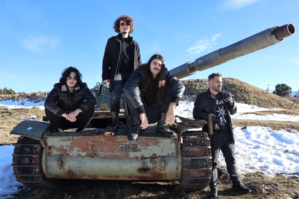 Sulfator band photo Gemini era